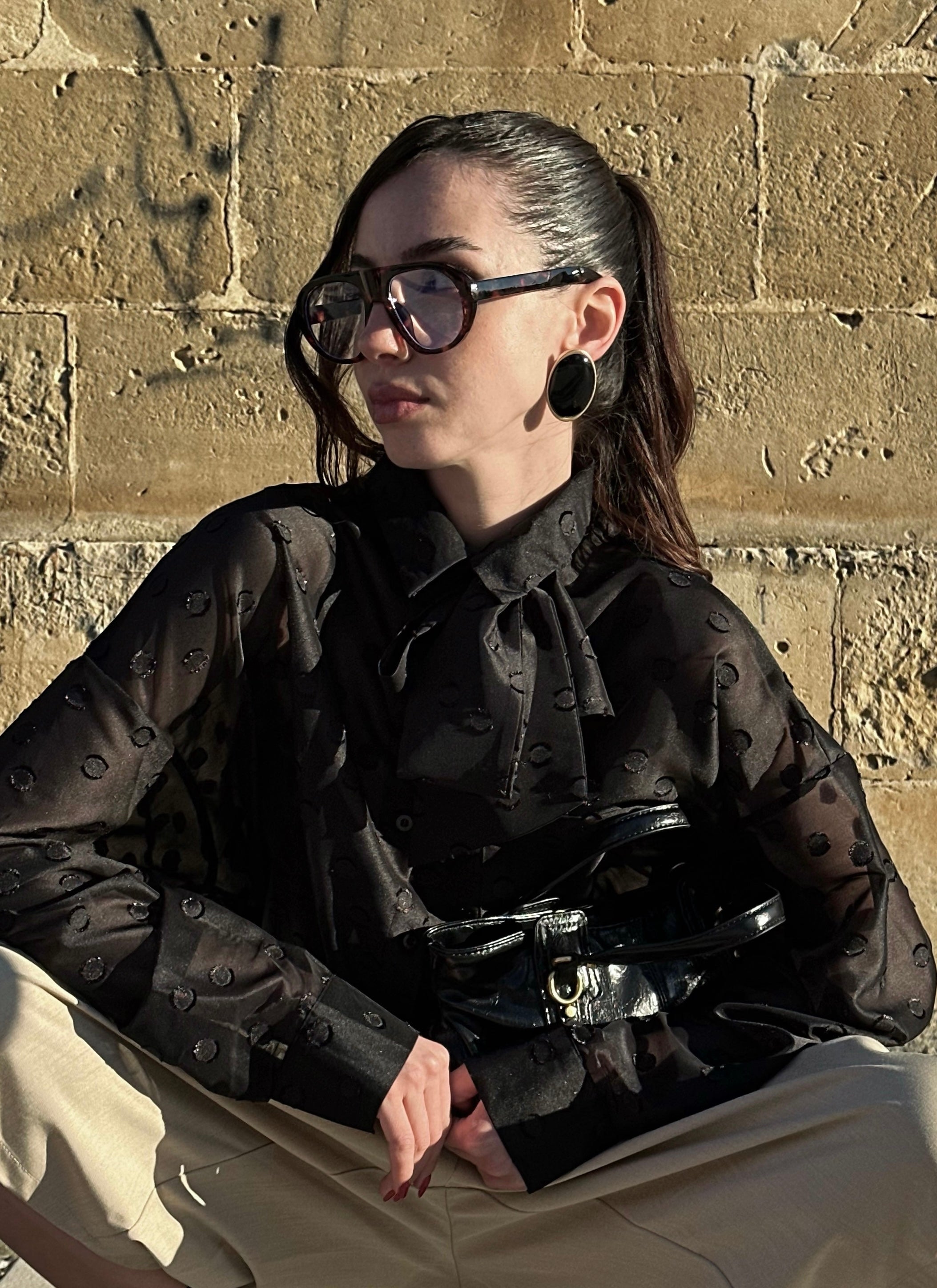 BOW BLOUSE