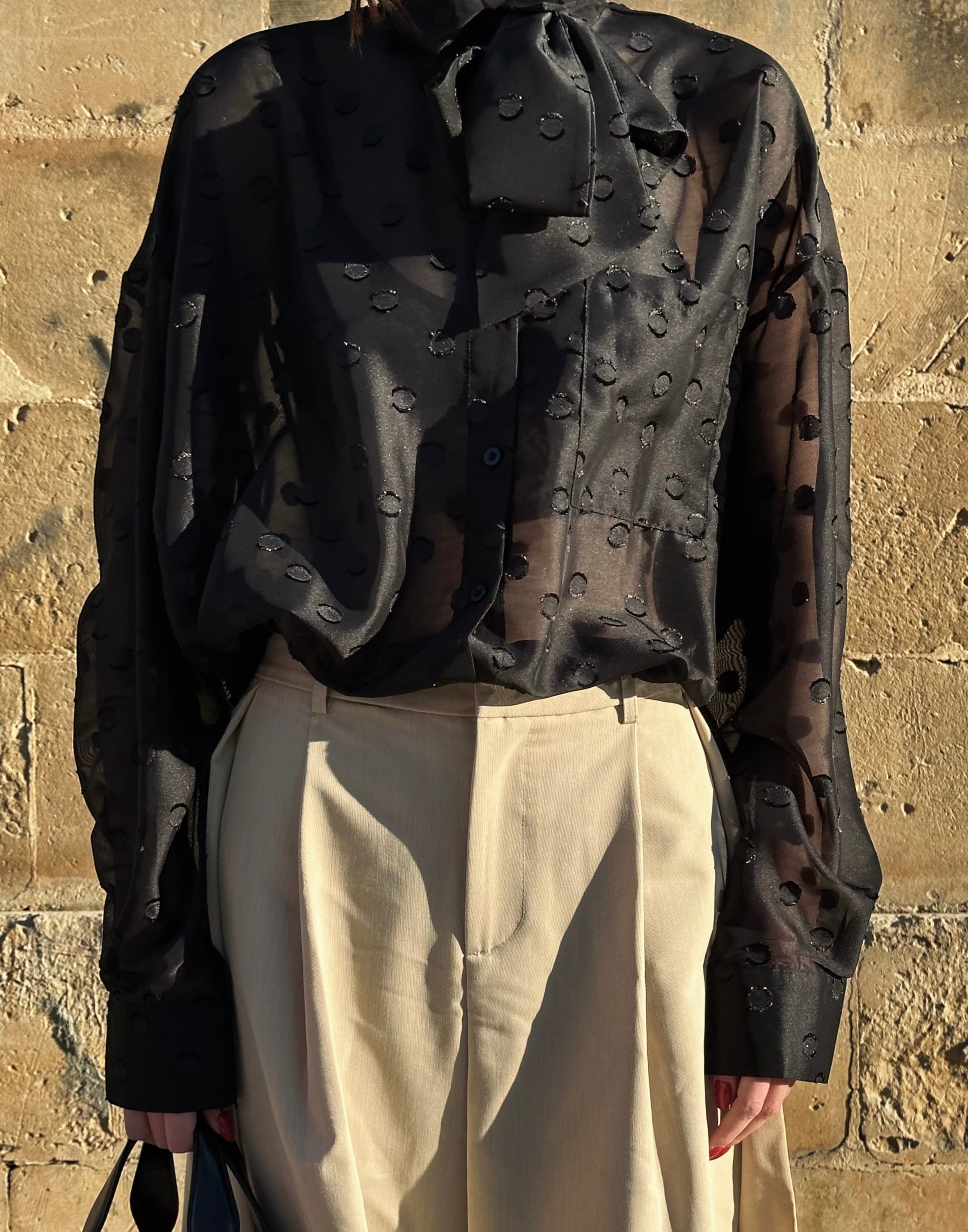 BOW BLOUSE
